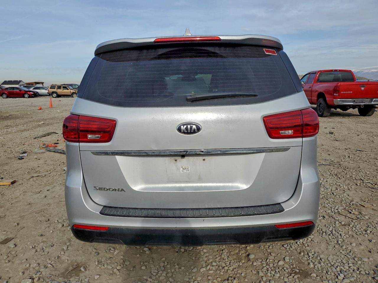 2020 KIA SEDONA L photo 16