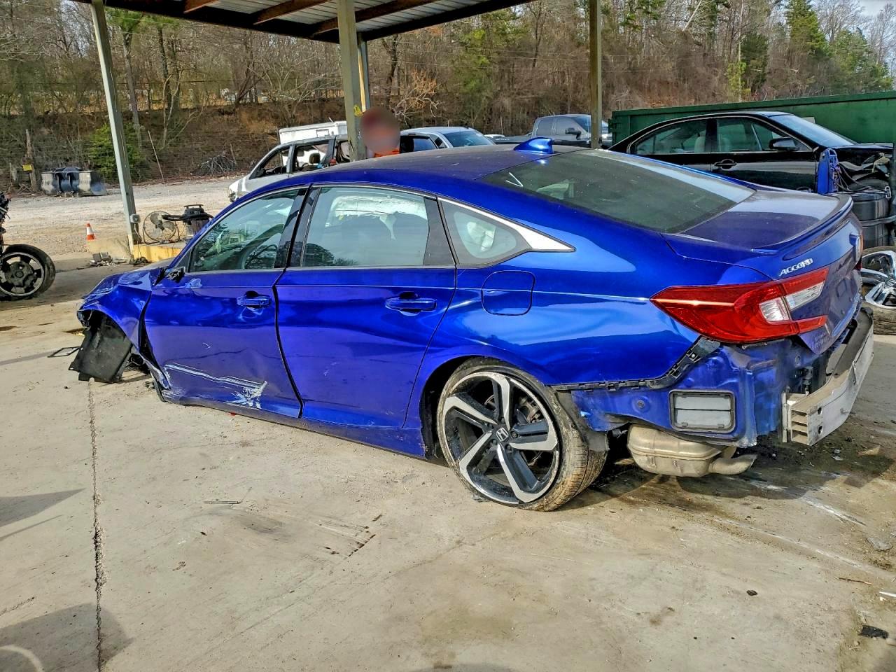 2018 HONDA ACCORD SPORT photo 4