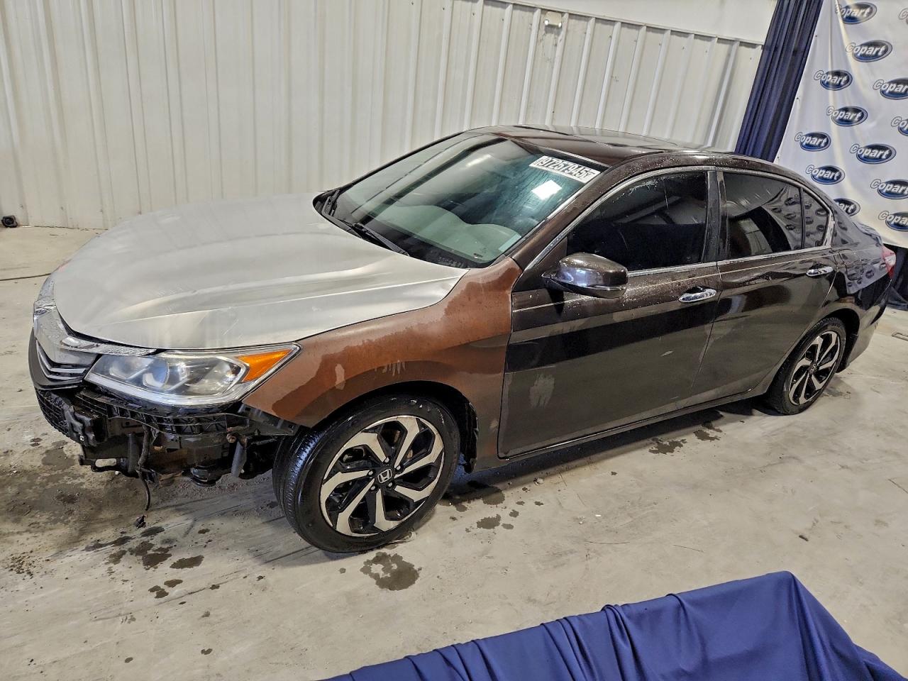 2017 HONDA ACCORD