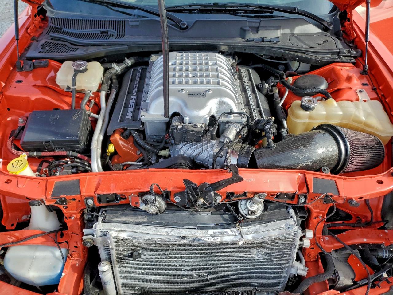 2016 DODGE CHALLENGER SRT HELLCAT photo 11