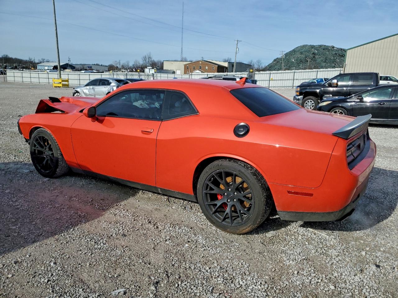 2016 DODGE CHALLENGER SRT HELLCAT photo 2