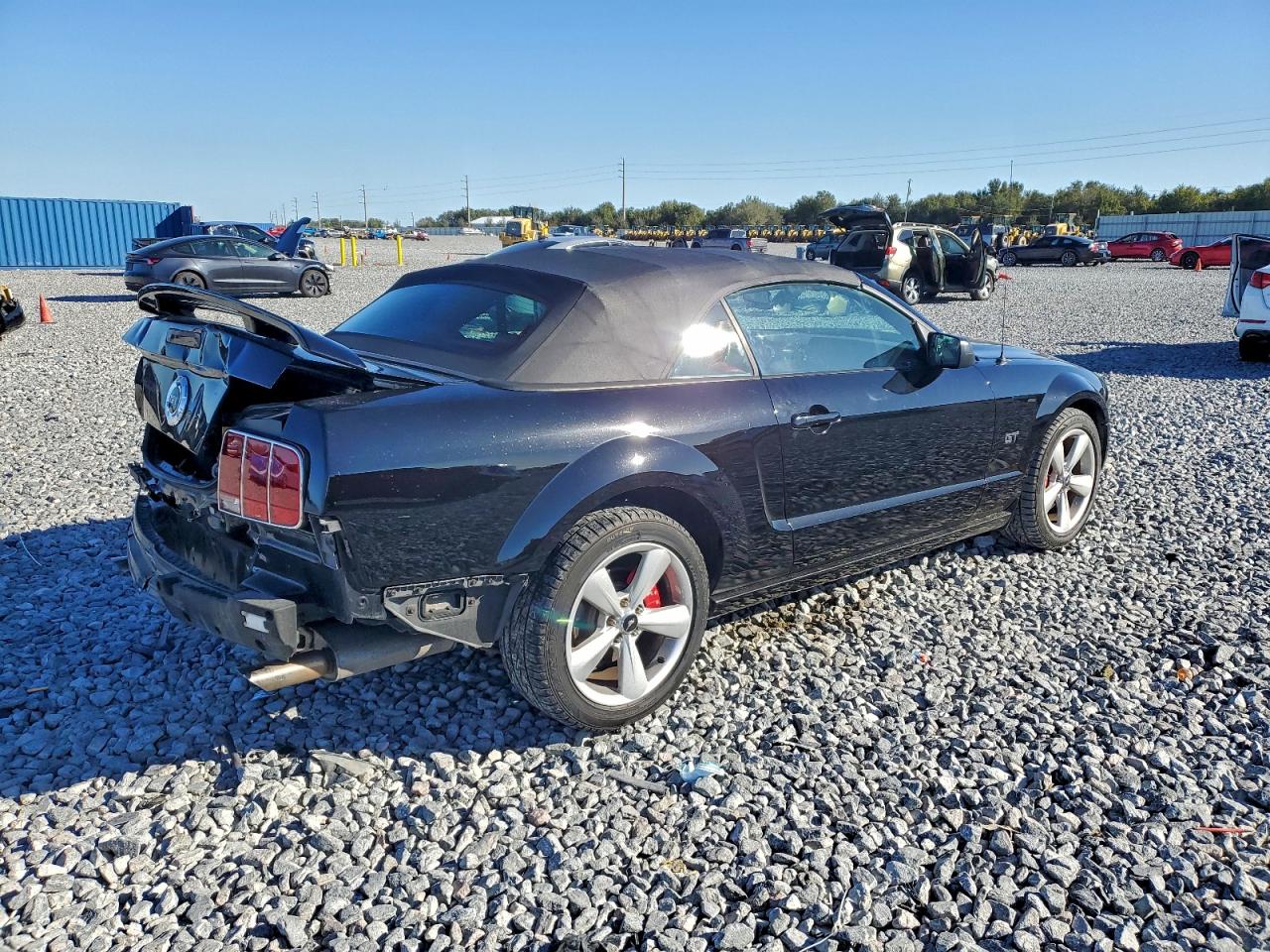2006 FORD MUSTANG GT photo 3