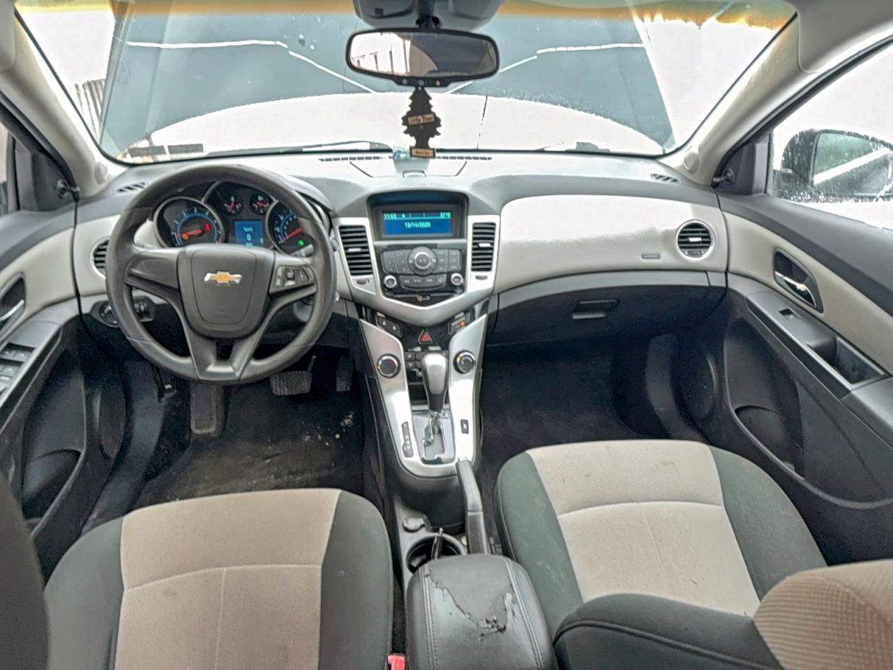 2011 CHEVROLET CRUZE LS photo 9