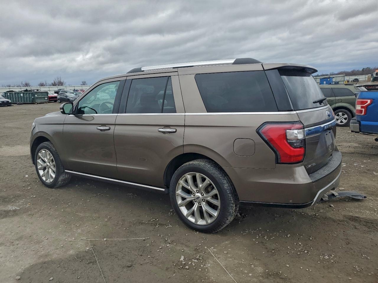 2019 FORD EXPEDITION LIMITED photo 2