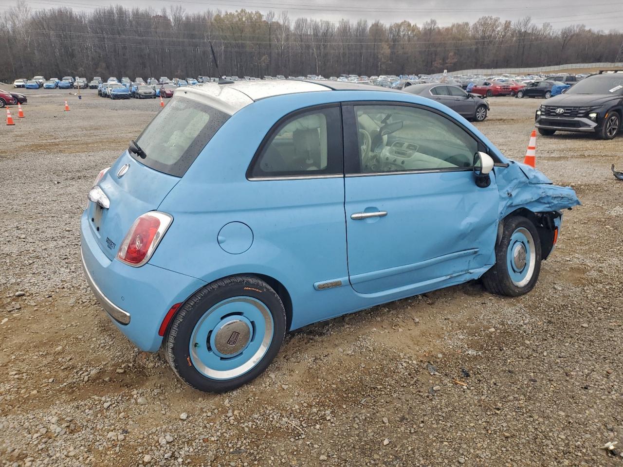 2014 FIAT 500 LOUNGE photo 3