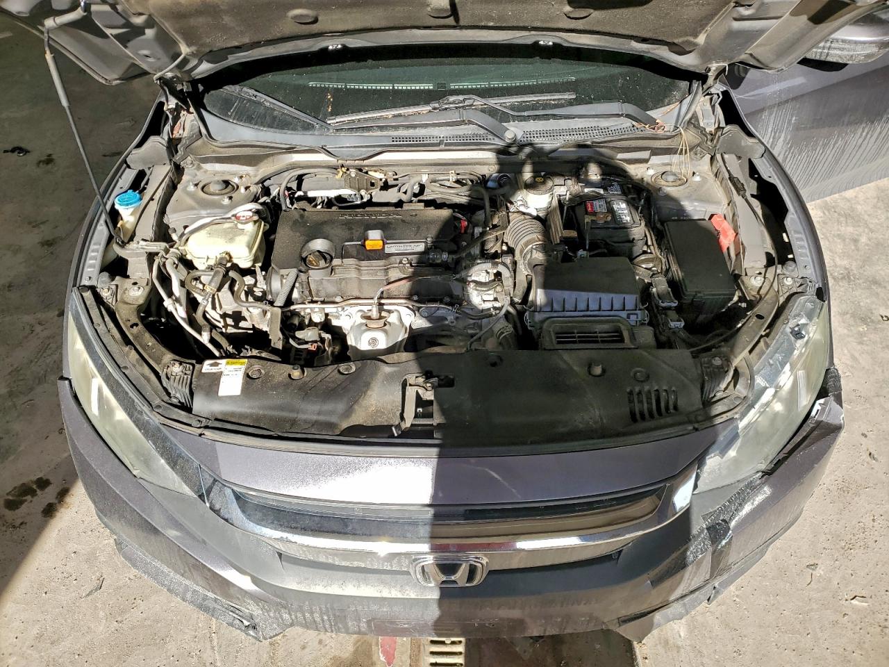 2016 HONDA CIVIC LX photo 21