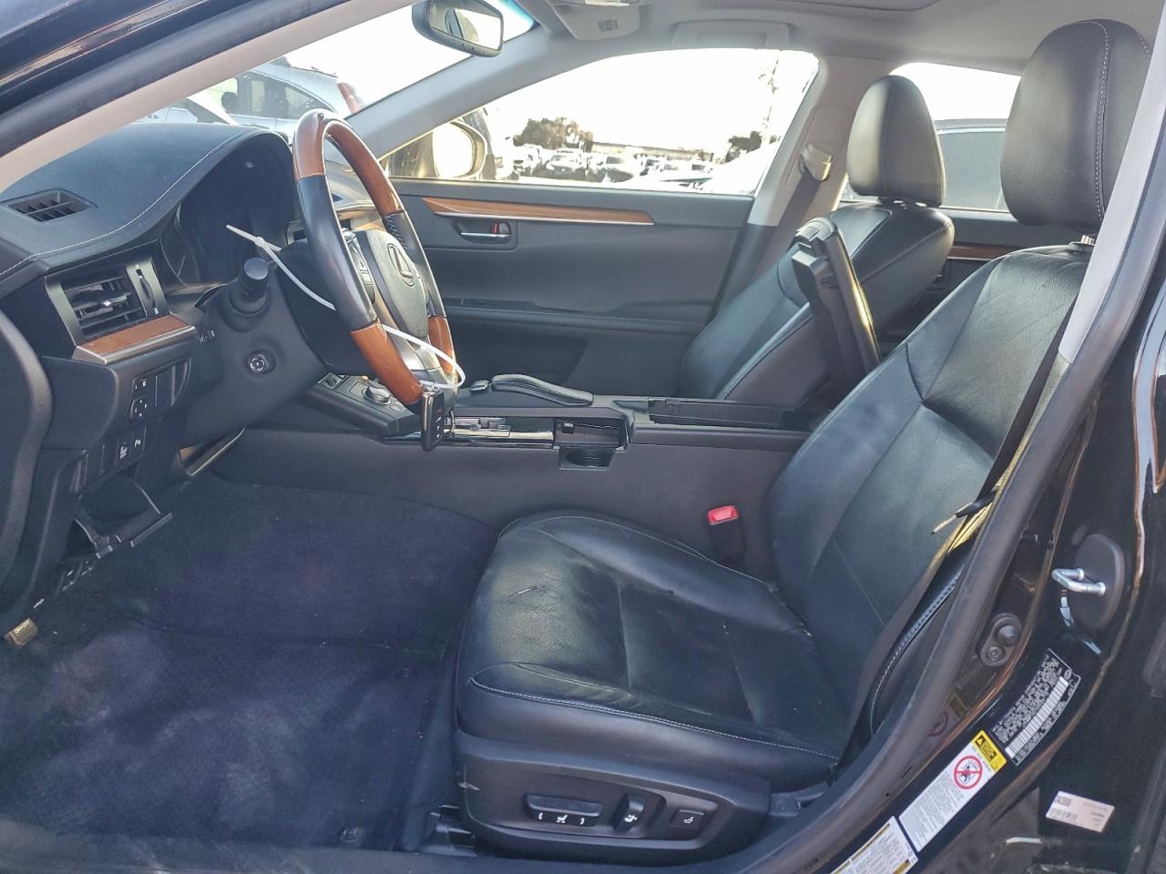 2013 LEXUS ES 300H photo 13