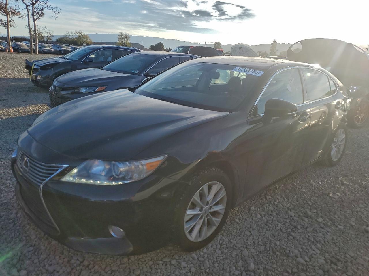 2013 LEXUS ES
