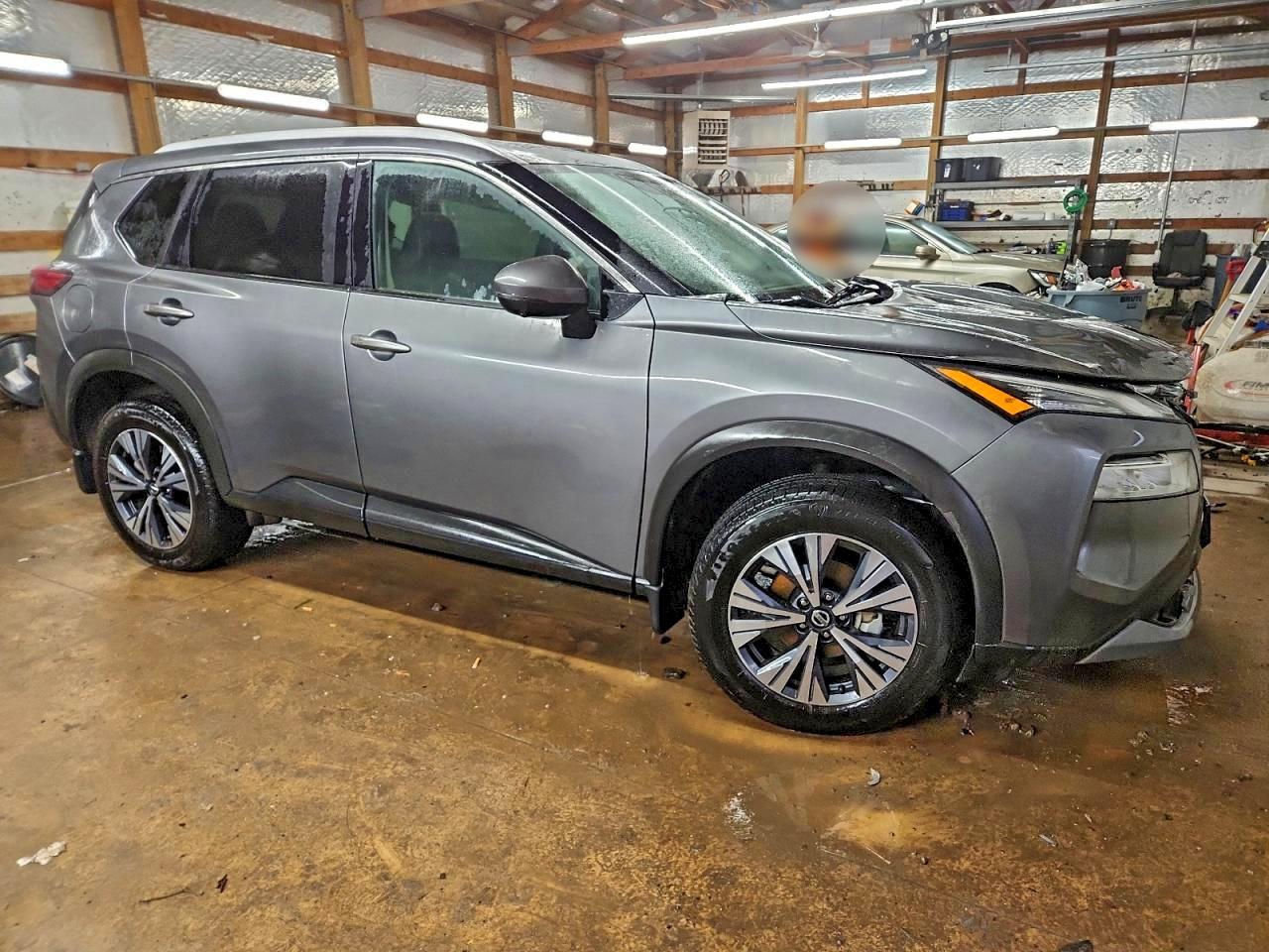 2021 NISSAN ROGUE SV photo 4
