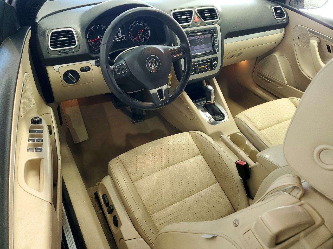 2012 VOLKSWAGEN EOS KOMFORT photo 15