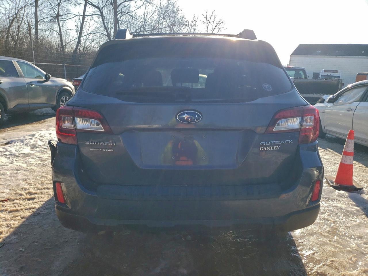 2015 SUBARU OUTBACK 2.5I LIMITED photo 11