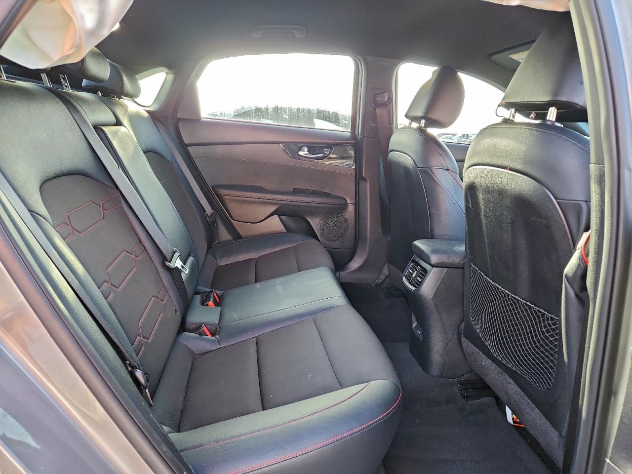 2023 KIA FORTE GT photo 10