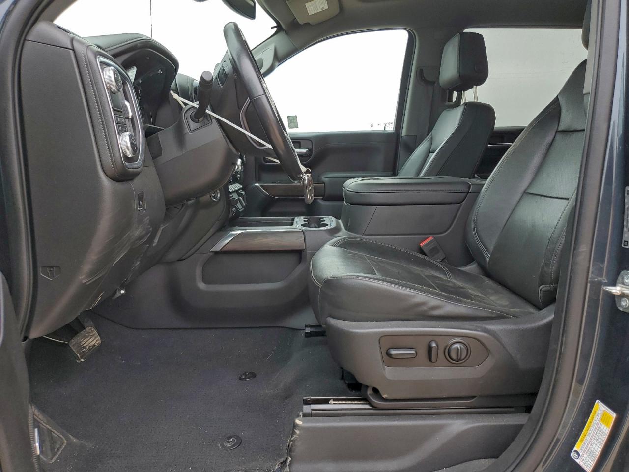 2019 GMC SIERRA C1500 SLT photo 7