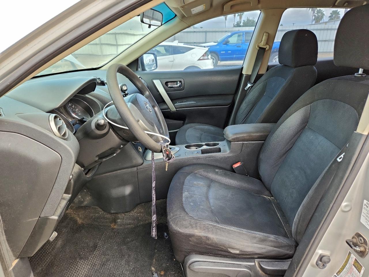 2013 NISSAN ROGUE S photo 7