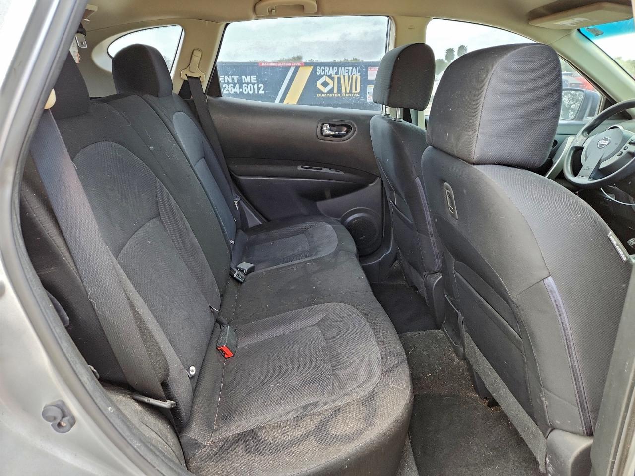 2013 NISSAN ROGUE S photo 11
