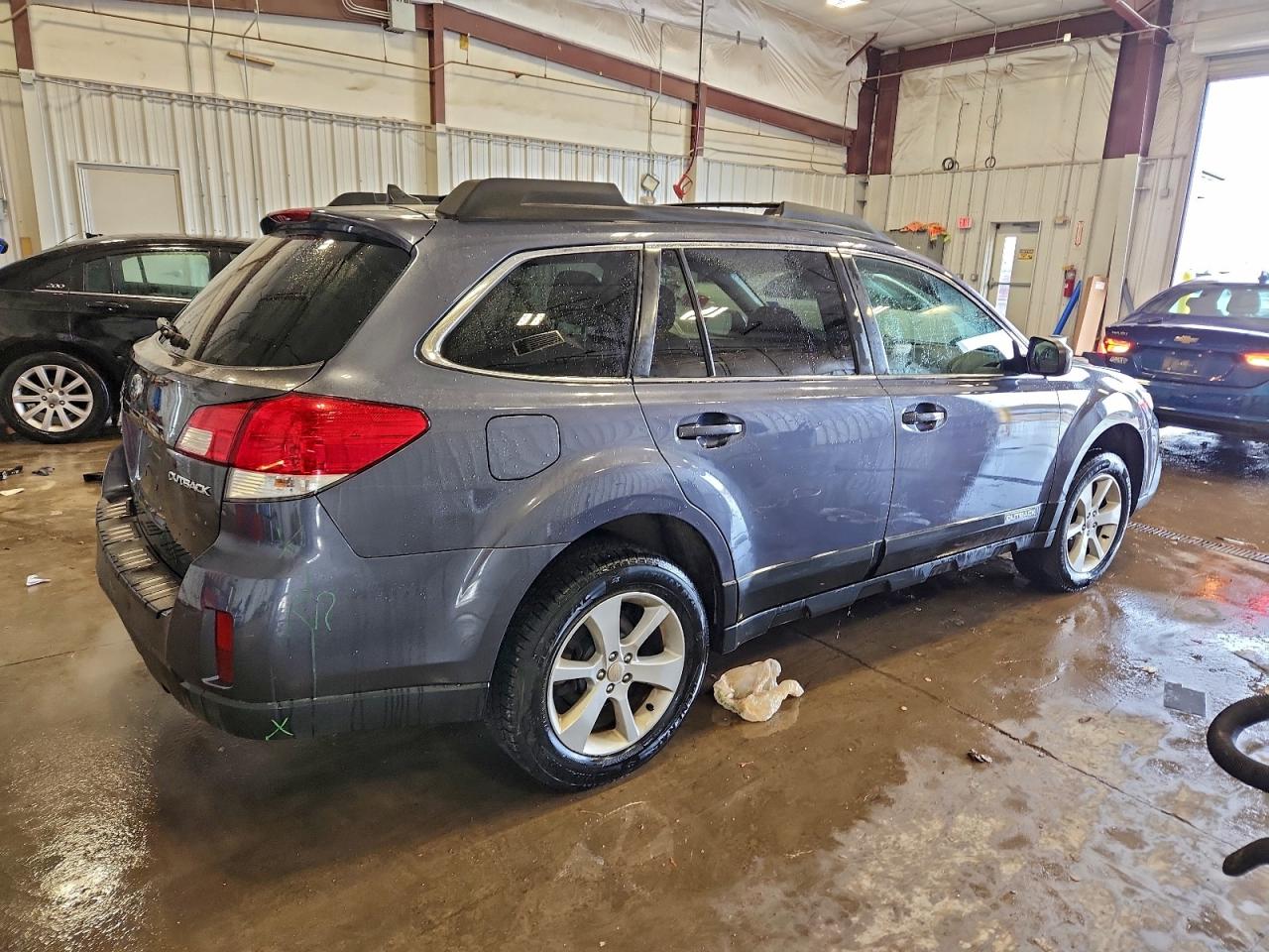 2014 SUBARU OUTBACK 2.5I PREMIUM photo 7