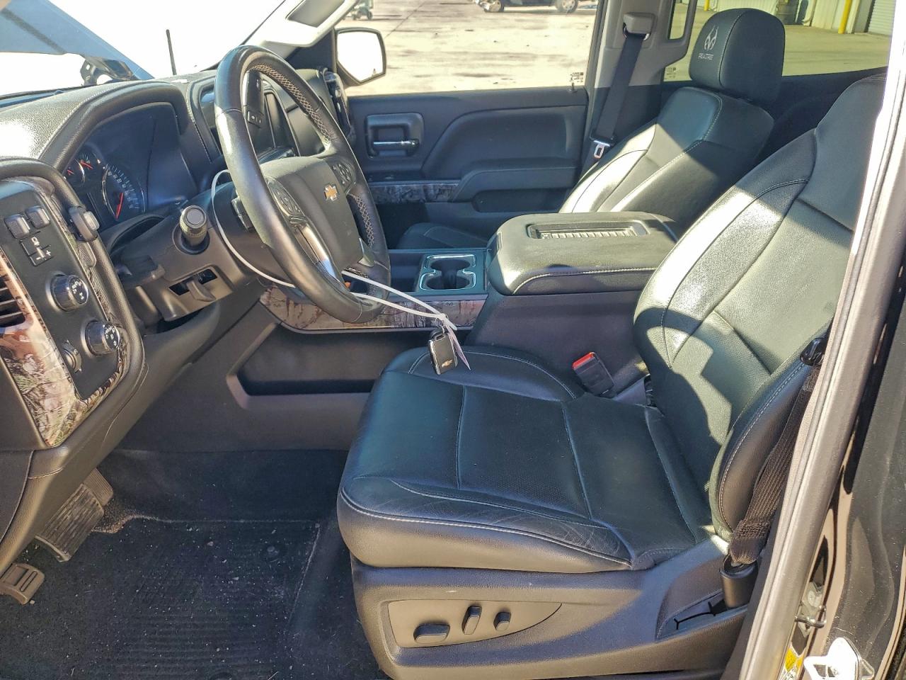 2018 CHEVROLET SILVERADO K1500 LTZ photo 13