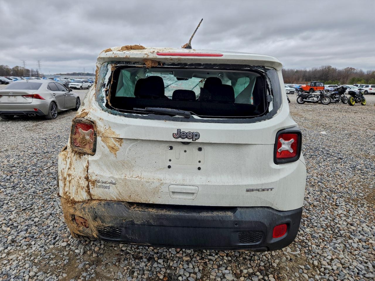 2020 JEEP RENEGADE SPORT photo 16