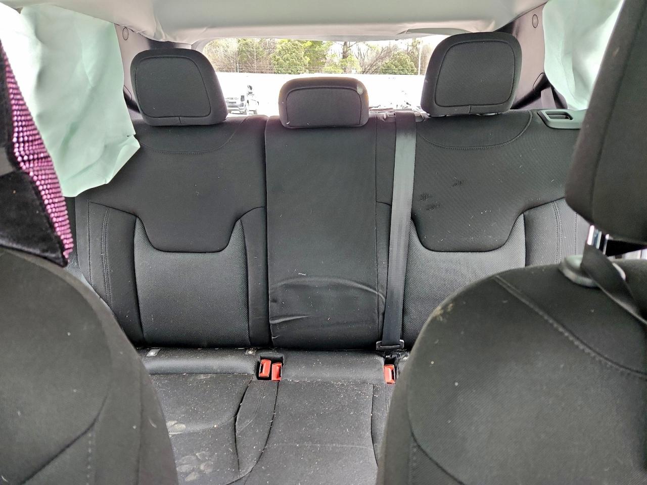 2020 JEEP RENEGADE SPORT photo 28