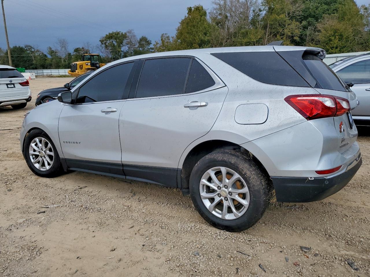 2020 CHEVROLET EQUINOX LT photo 4