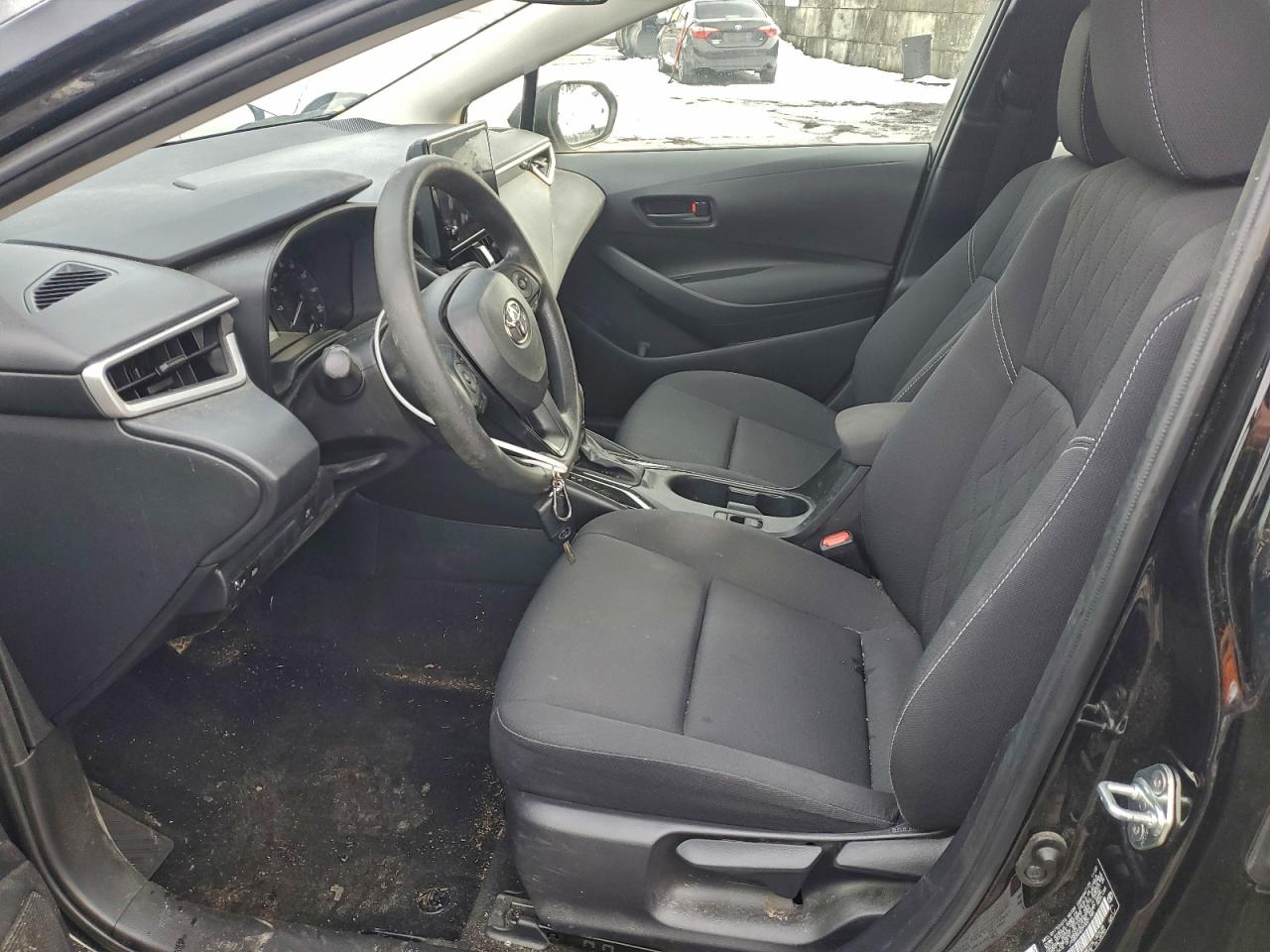 2023 TOYOTA COROLLA LE photo 13