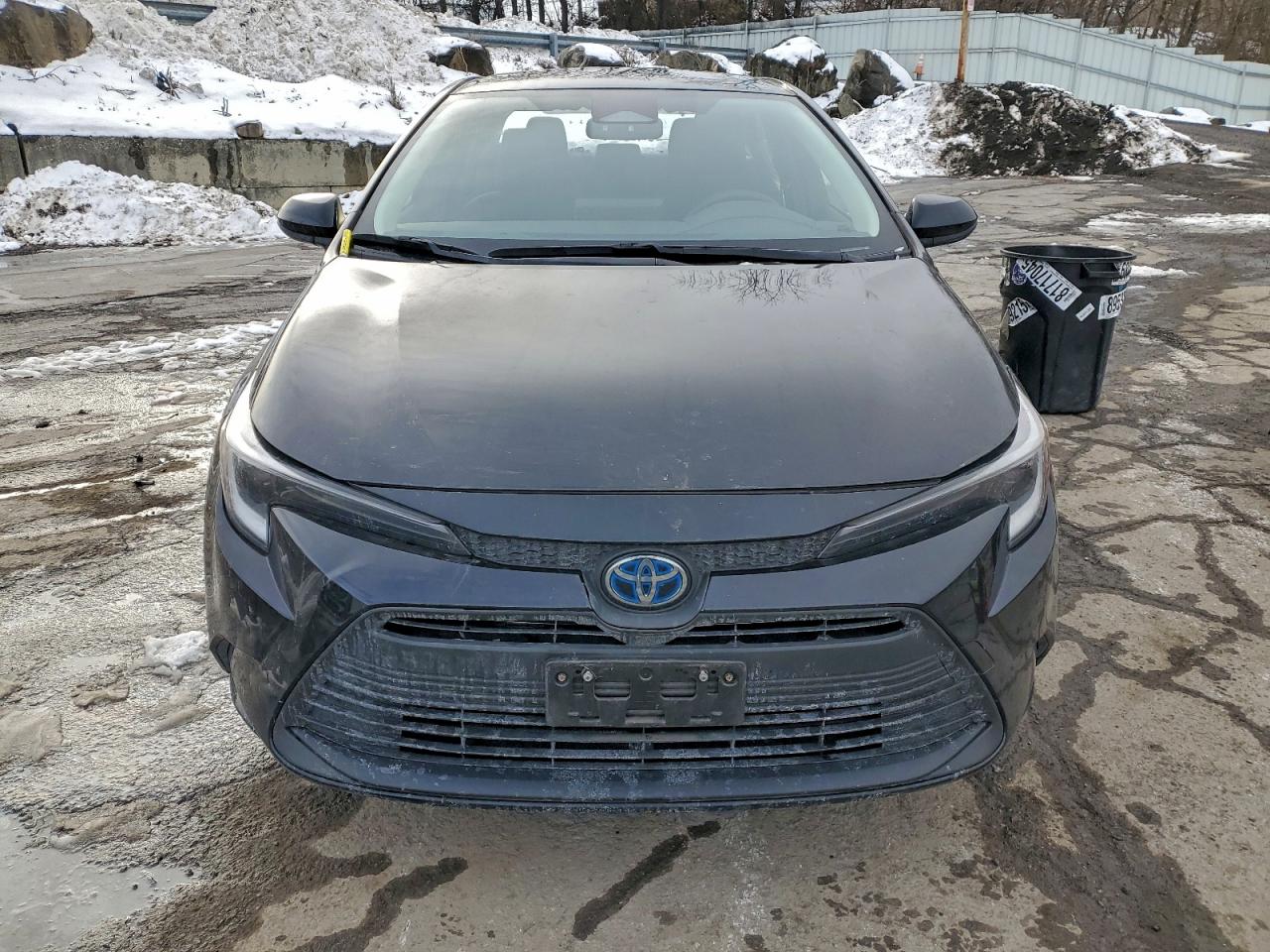 2023 TOYOTA COROLLA LE photo 9
