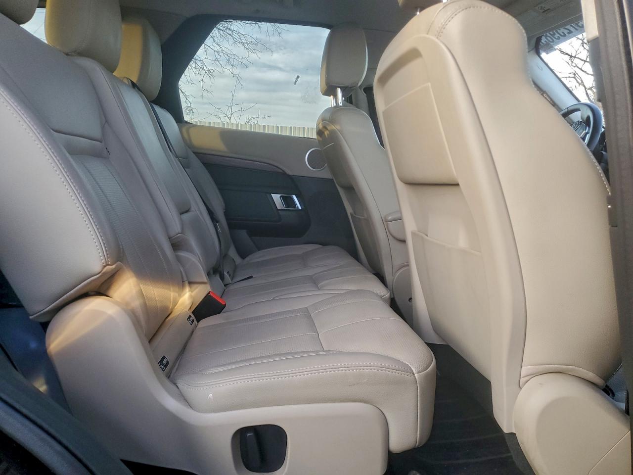 2017 LAND ROVER DISCOVERY HSE photo 21
