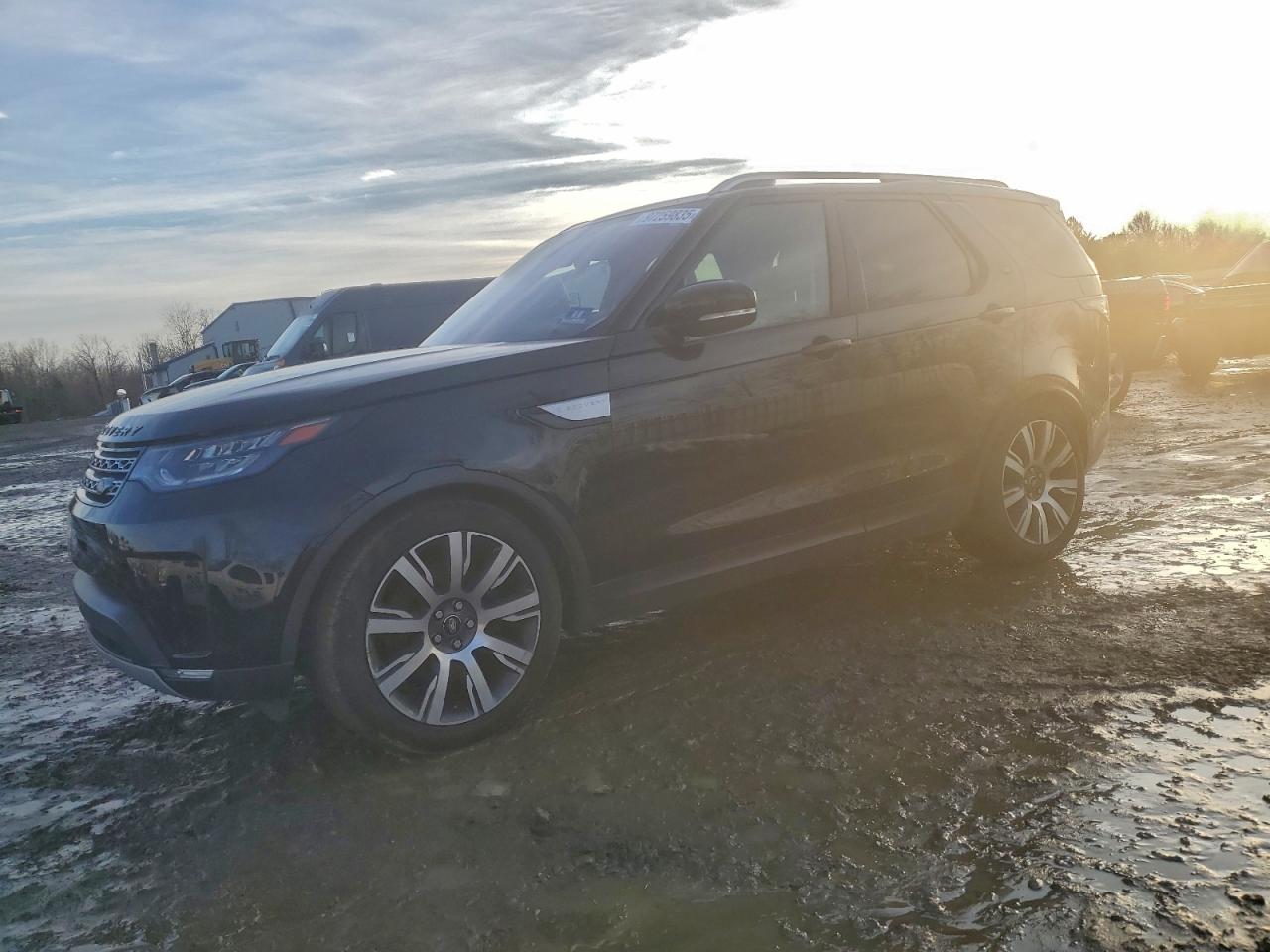 2017 LAND ROVER DISCOVERY