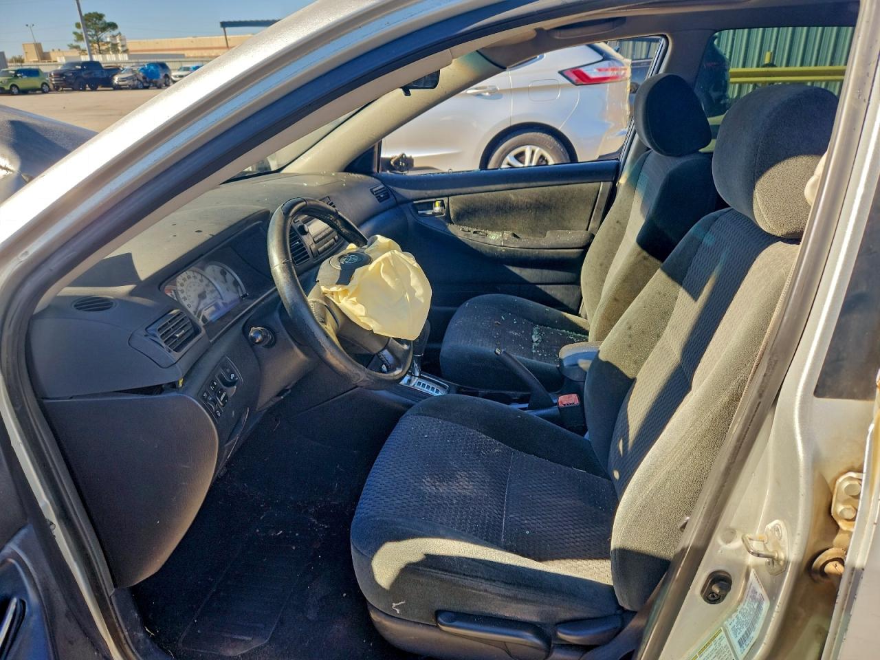 2005 TOYOTA COROLLA CE photo 19