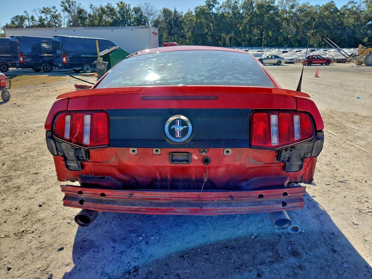 2012 FORD MUSTANG photo 6