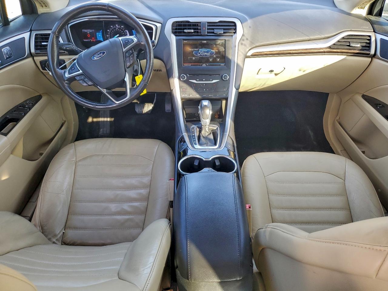 2014 FORD FUSION SE photo 8