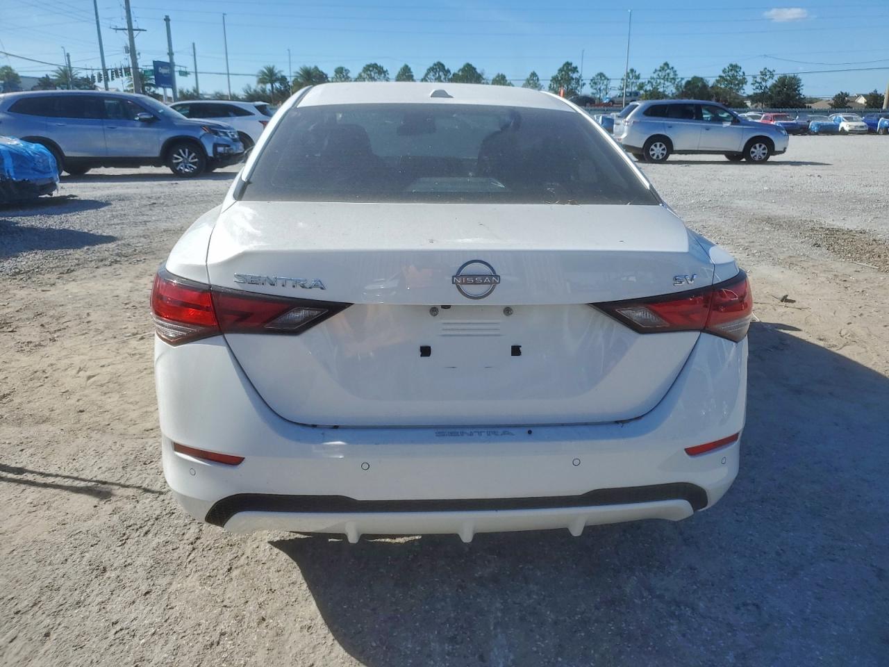 2024 NISSAN SENTRA SV photo 6