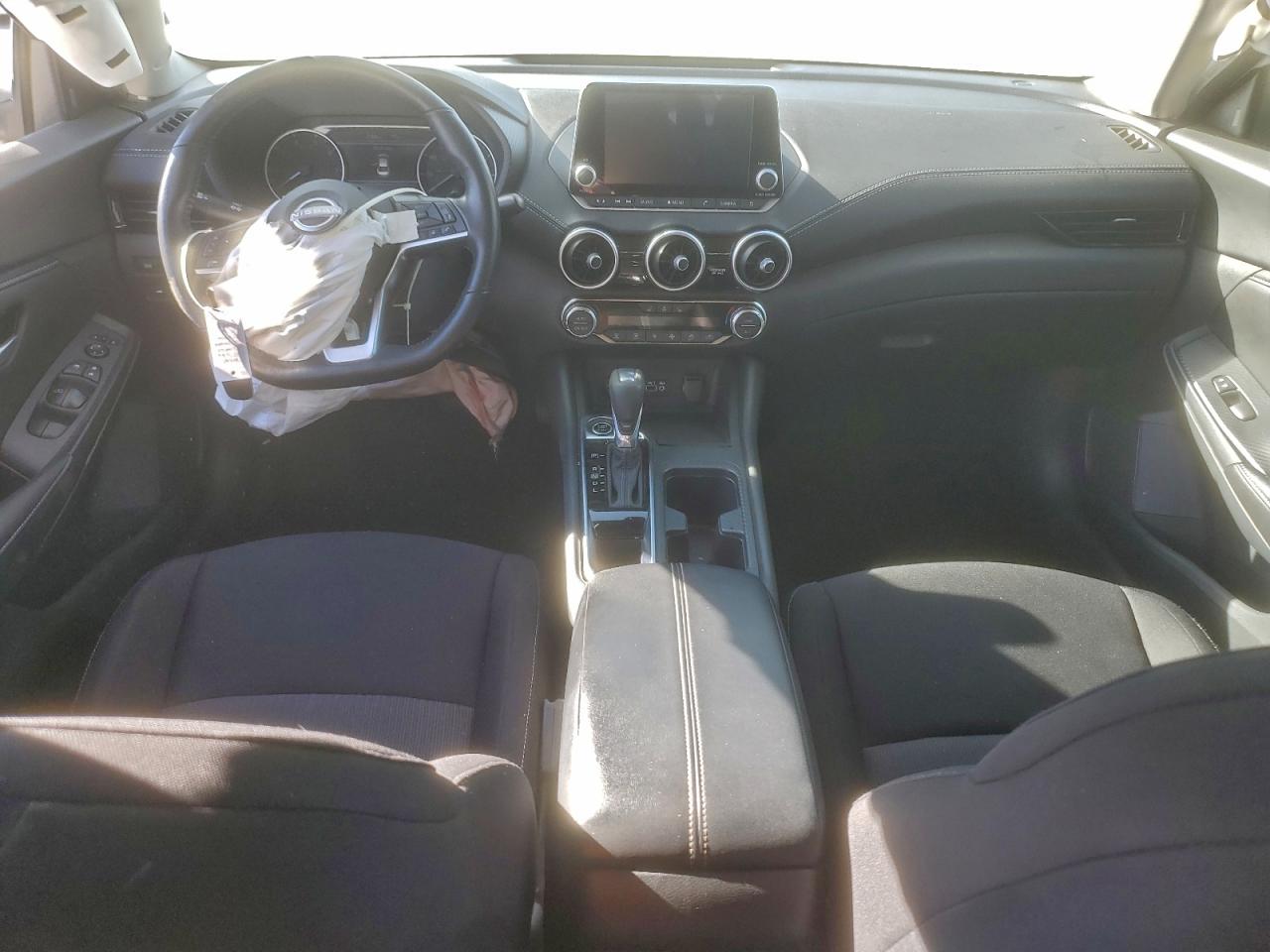 2024 NISSAN SENTRA SV photo 8