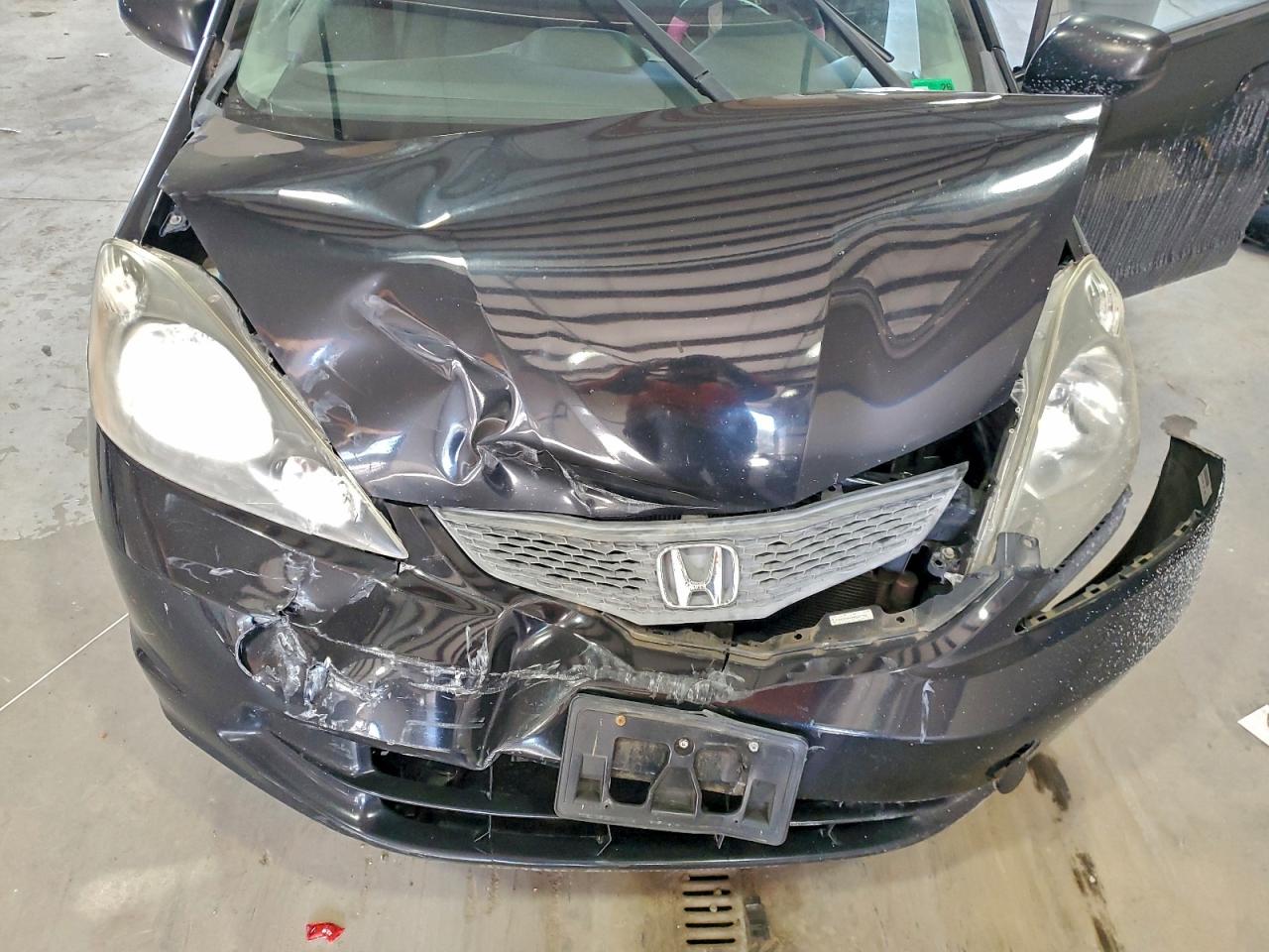 2009 HONDA FIT photo 21