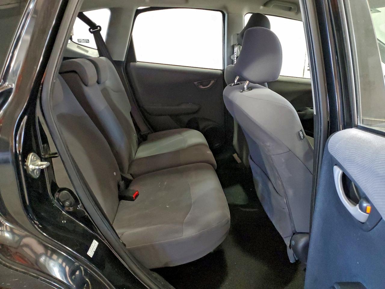 2009 HONDA FIT photo 19