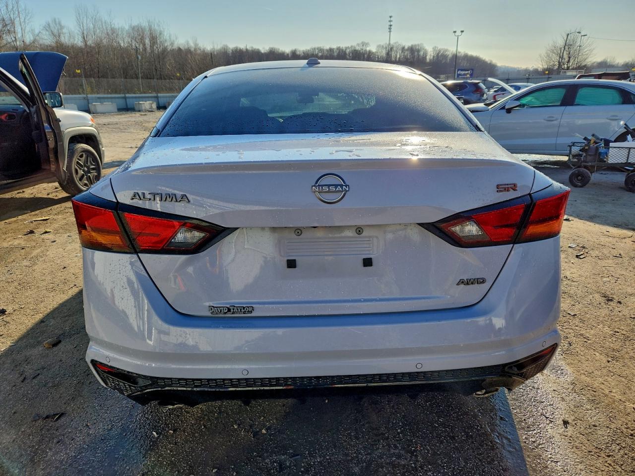 2024 NISSAN ALTIMA SR photo 11