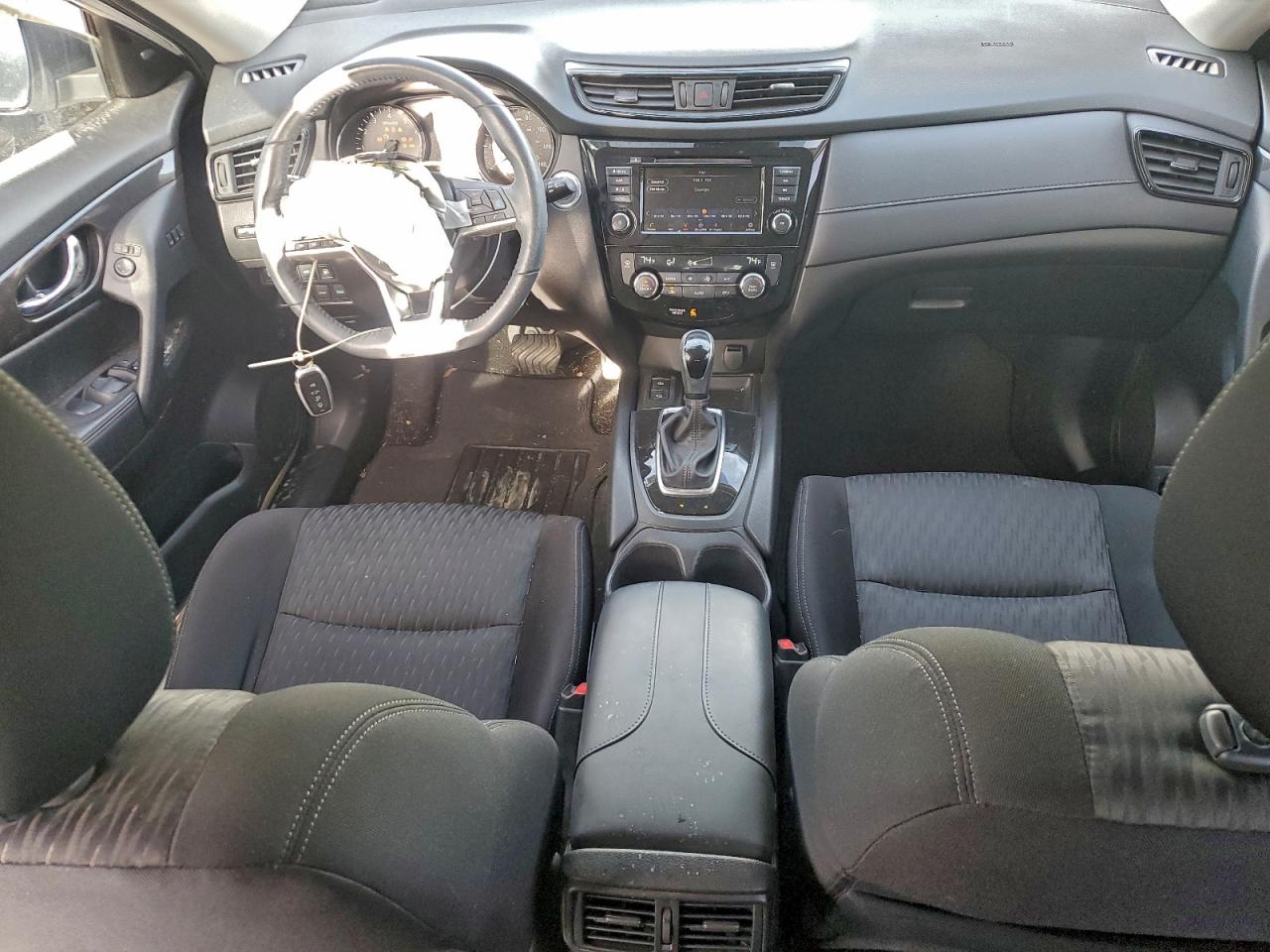 2019 NISSAN ROGUE S photo 15