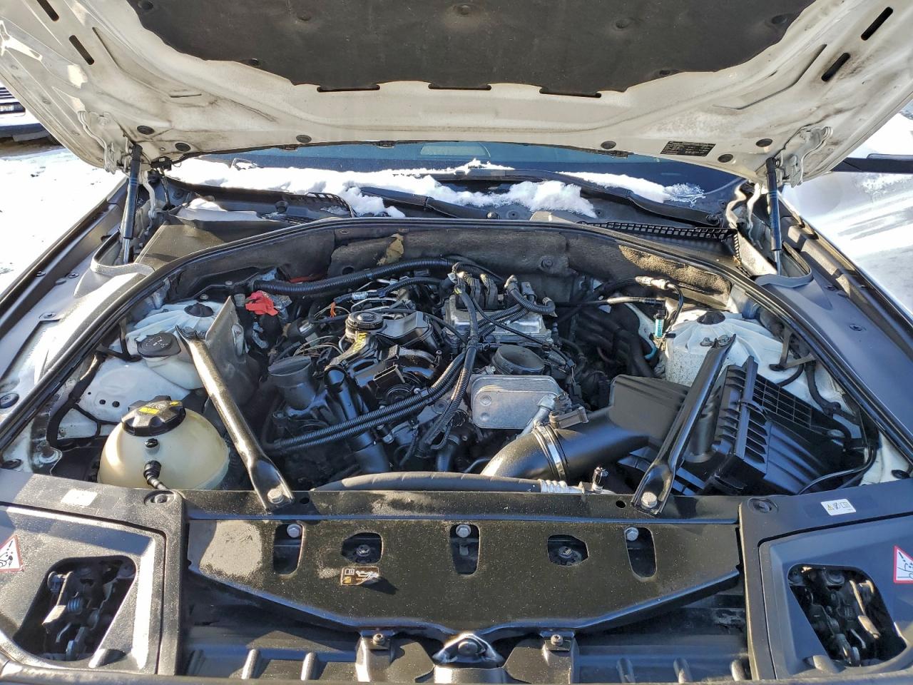 2016 BMW 528 XI photo 31