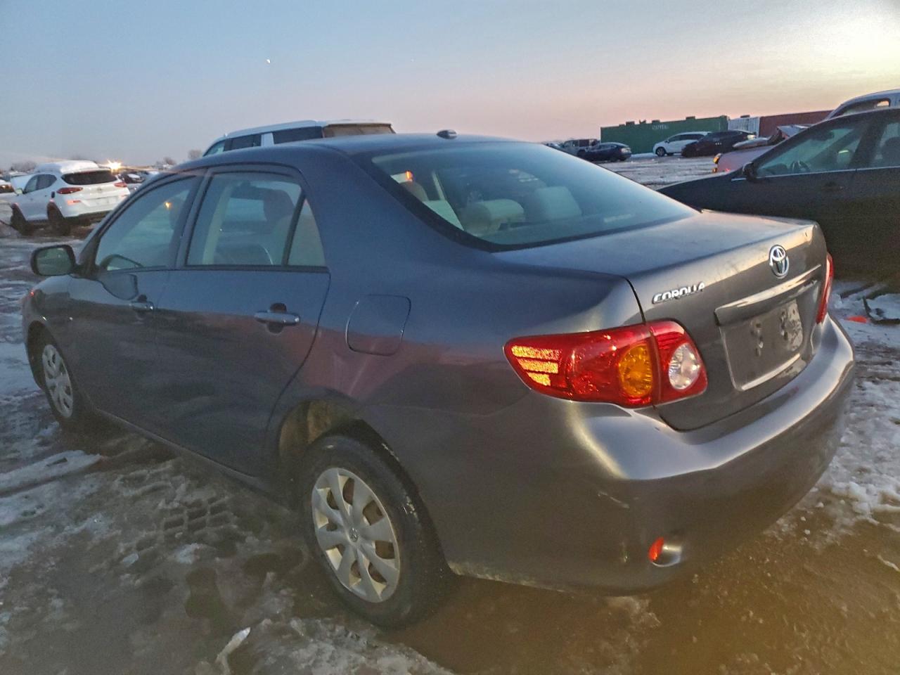 2009 TOYOTA COROLLA BASE photo 4