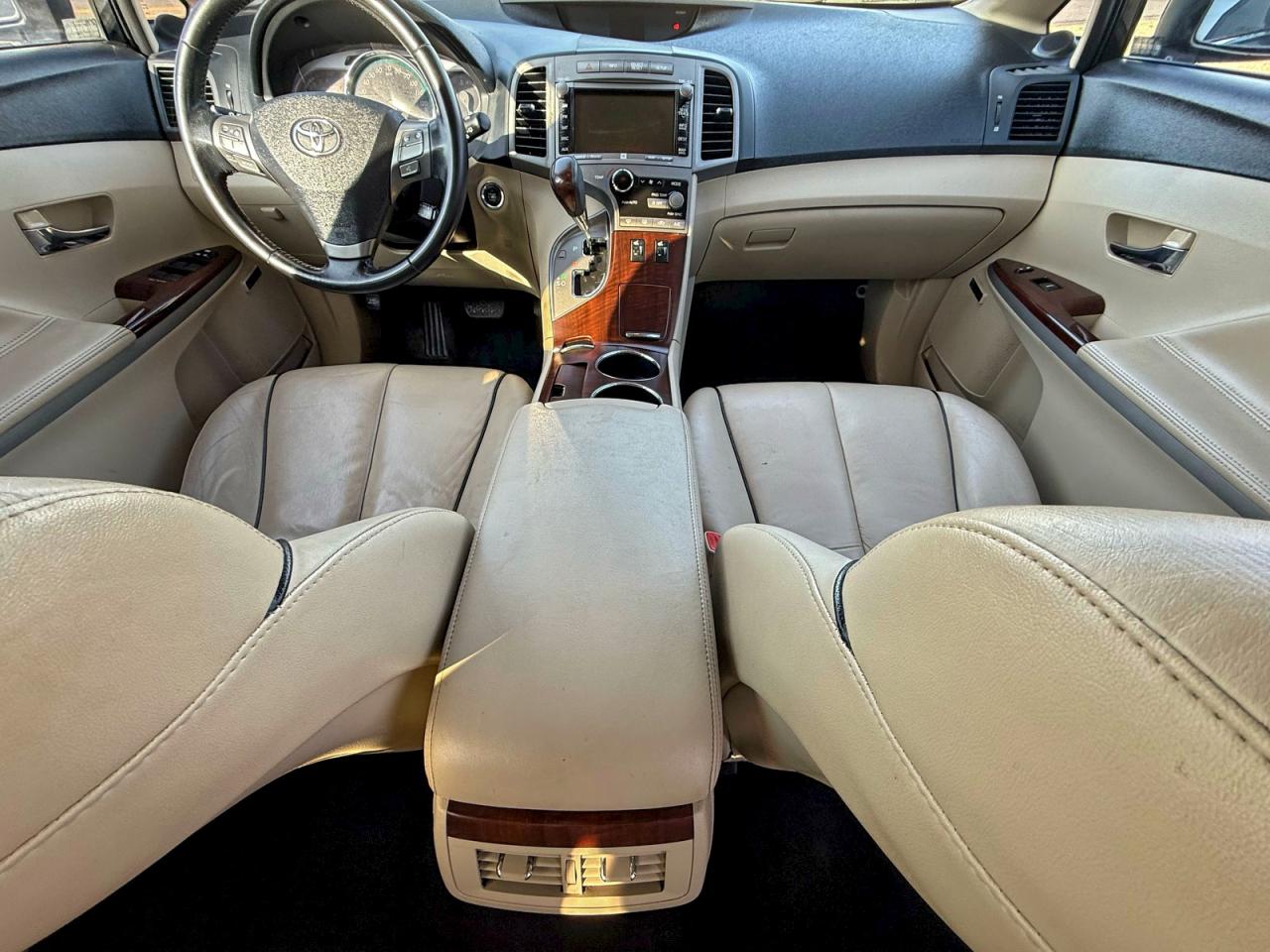 2009 TOYOTA VENZA photo 9
