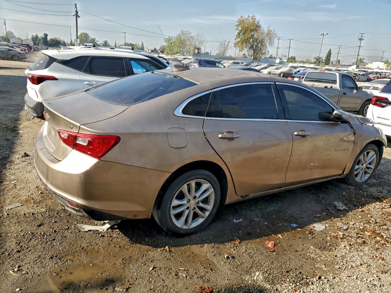 2018 CHEVROLET MALIBU LT photo 5