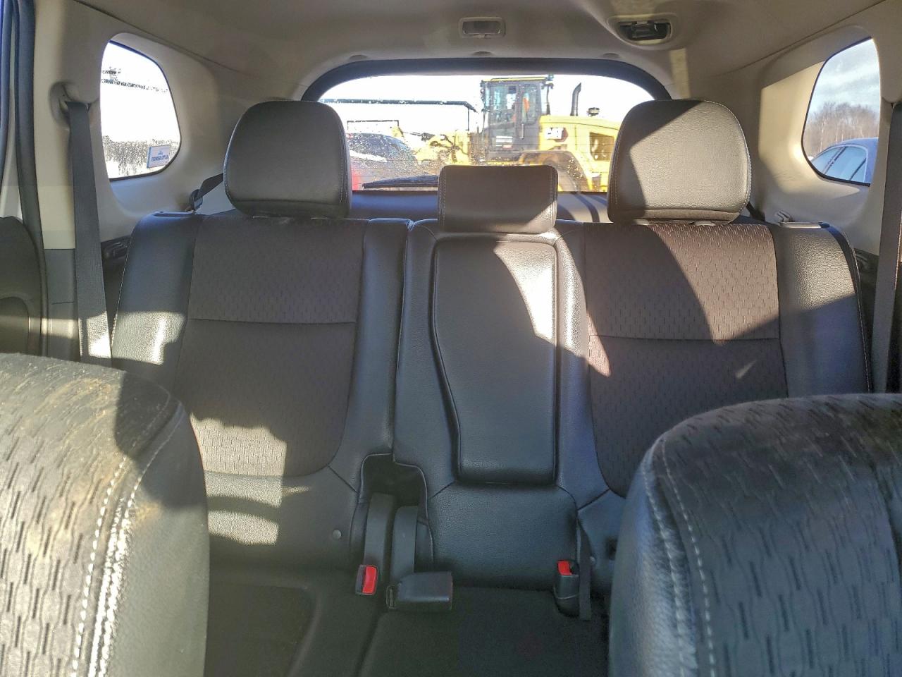 2015 MITSUBISHI OUTLANDER GT photo 10