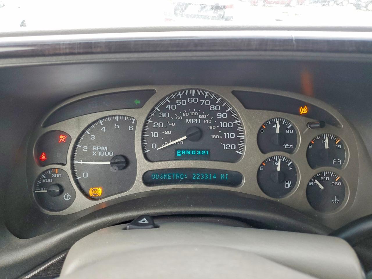 2005 GMC YUKON XL DENALI photo 9