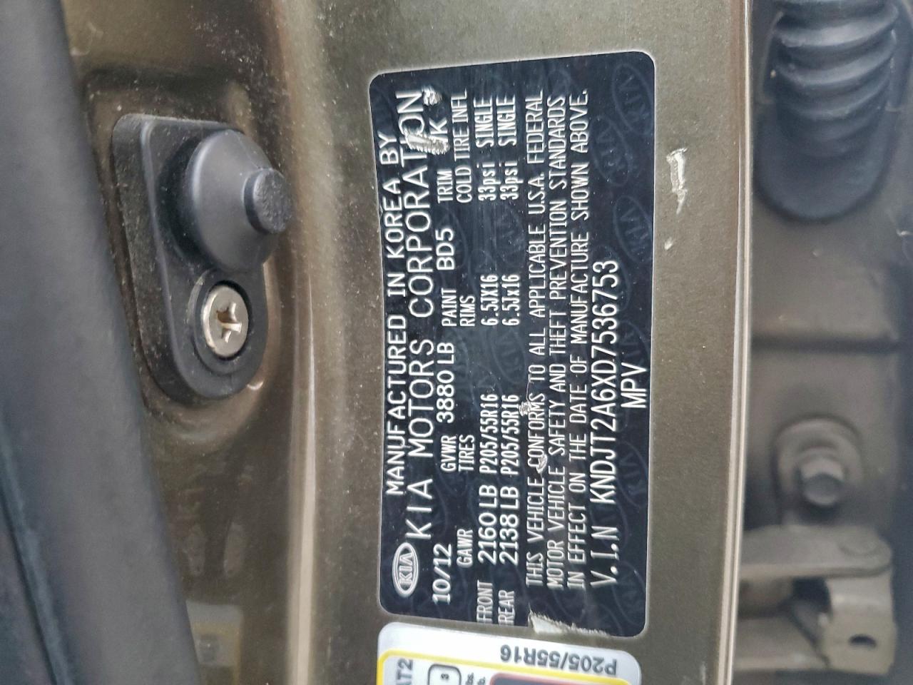 2013 KIA SOUL + photo 12