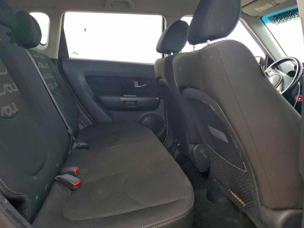 2013 KIA SOUL + photo 10