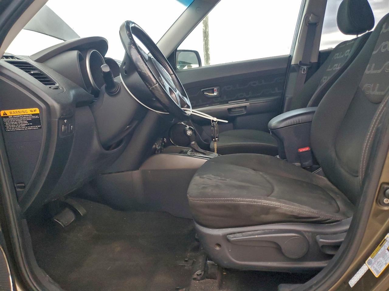 2013 KIA SOUL + photo 7