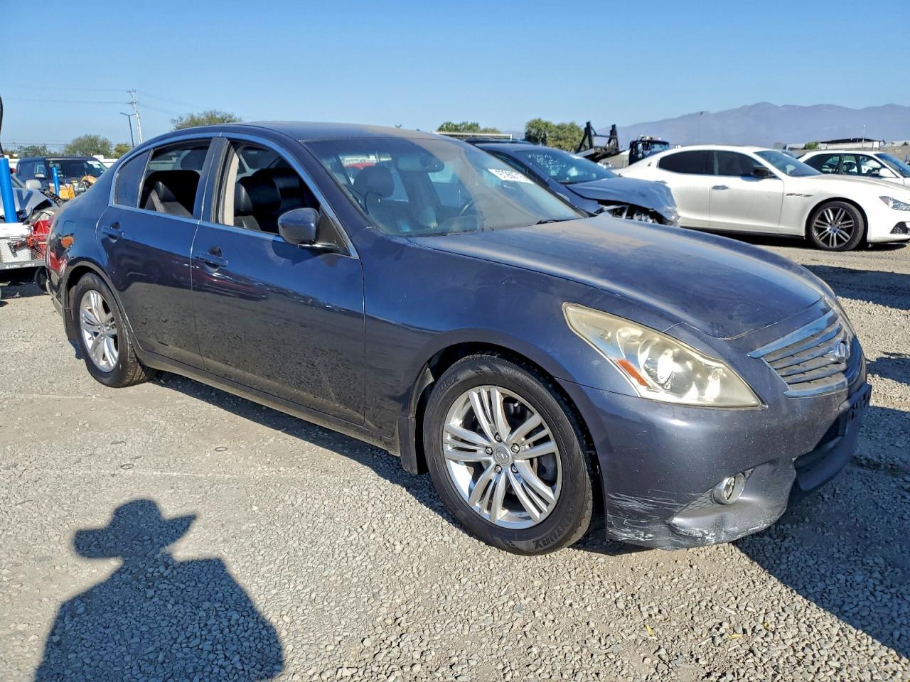2013 INFINITI G37 BASE photo 4