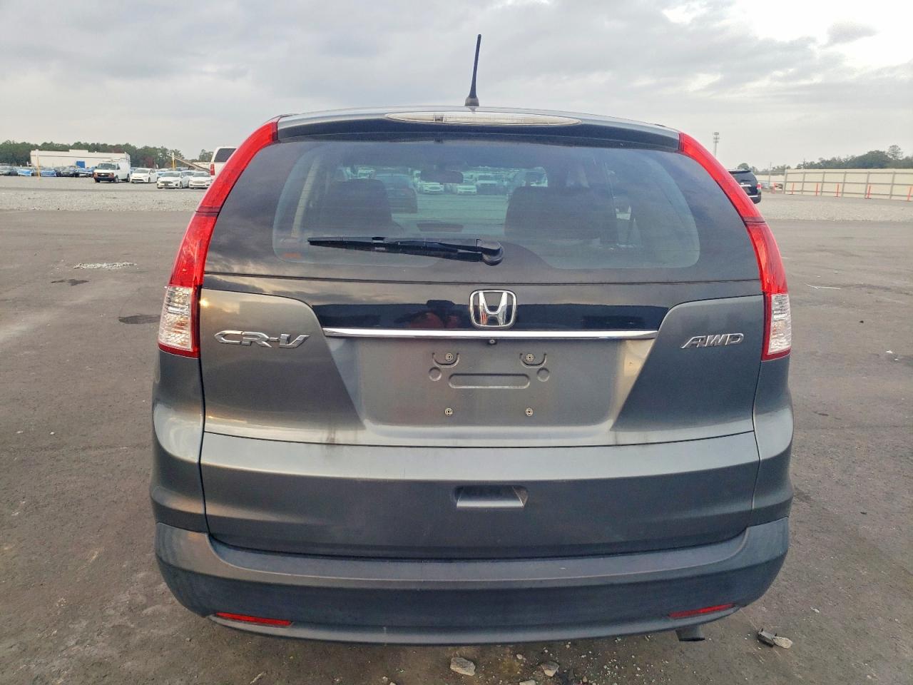 2014 HONDA CR-V LX photo 6