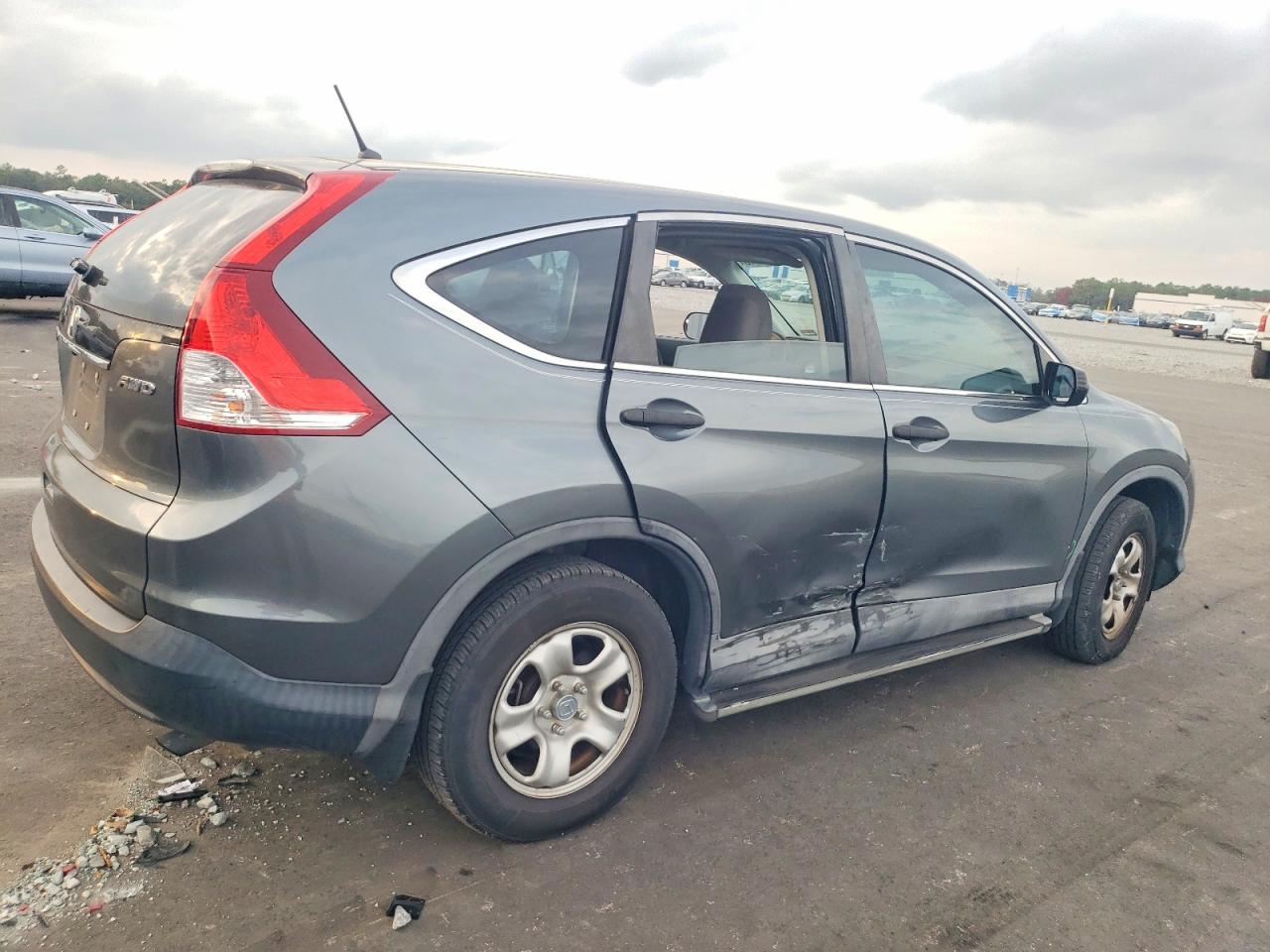2014 HONDA CR-V LX photo 3