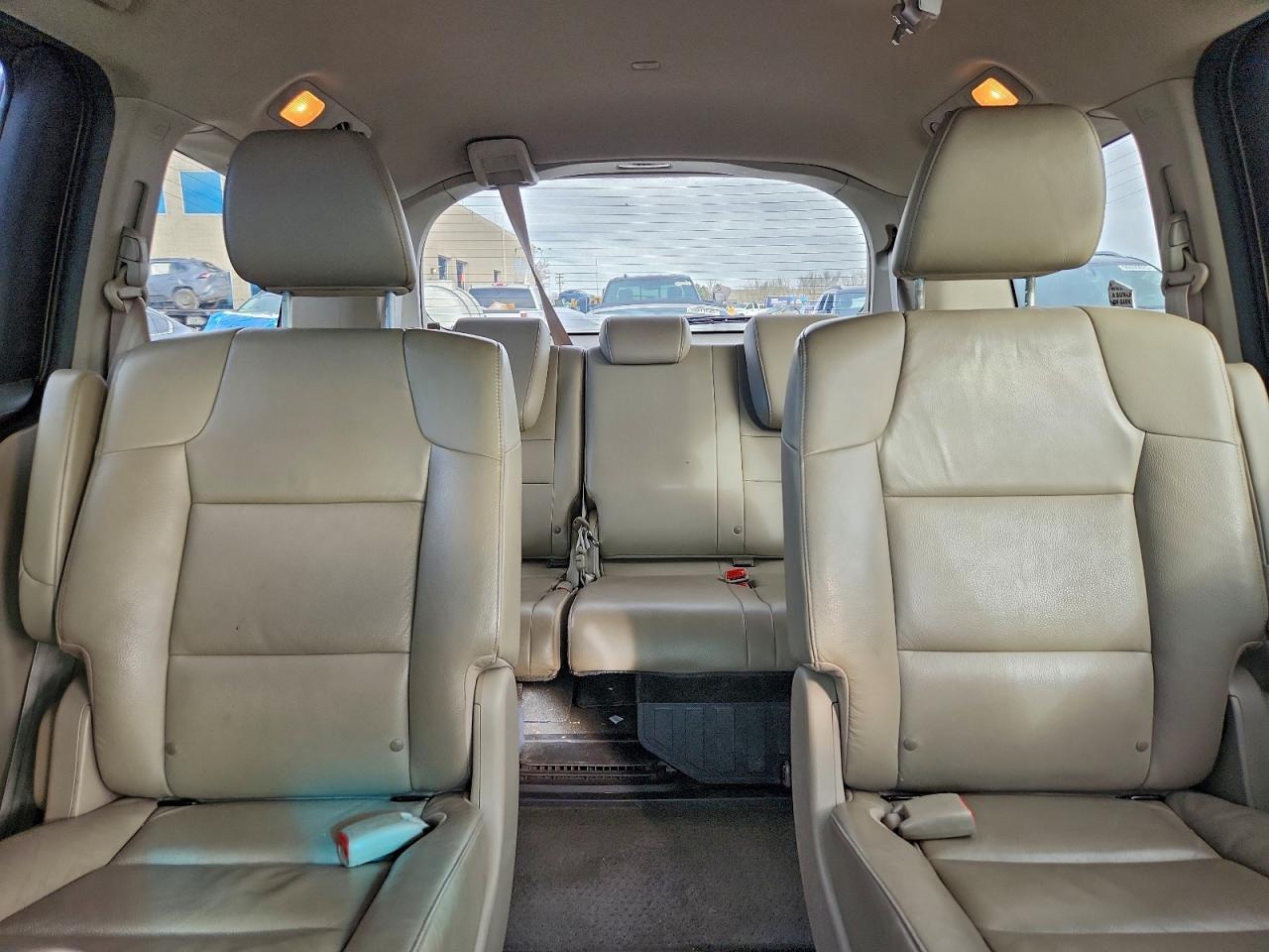 2012 HONDA ODYSSEY EXL photo 10